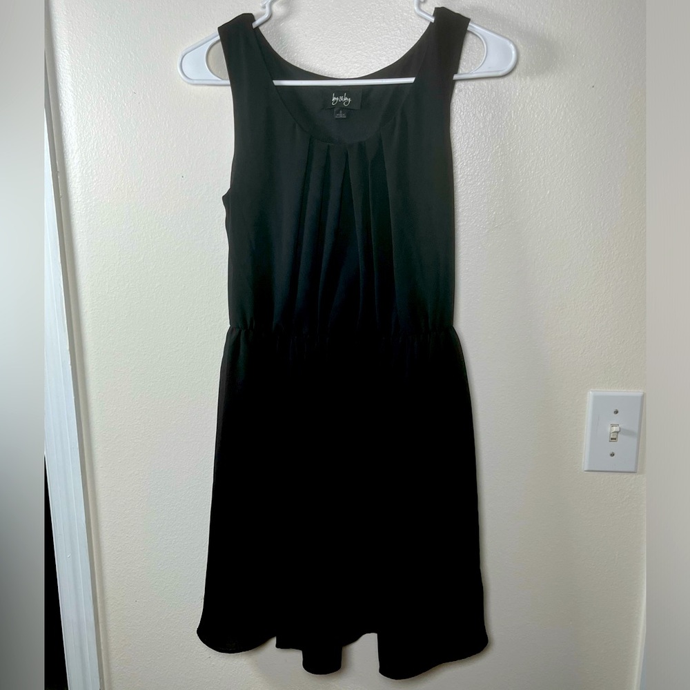 Juniors black chiffon dress size small